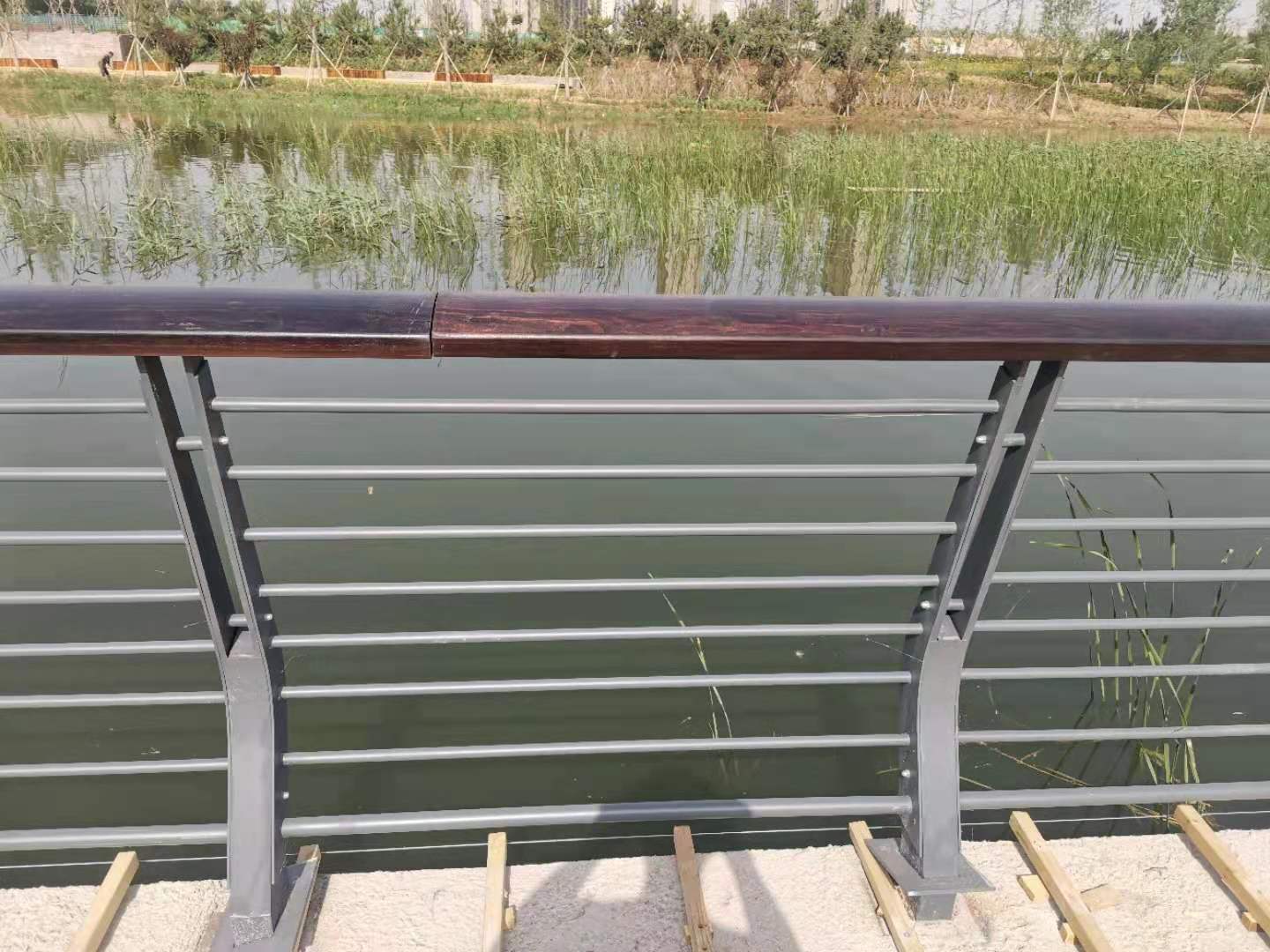 吉安市桥梁防撞护栏景观护栏 - 一站式服务
